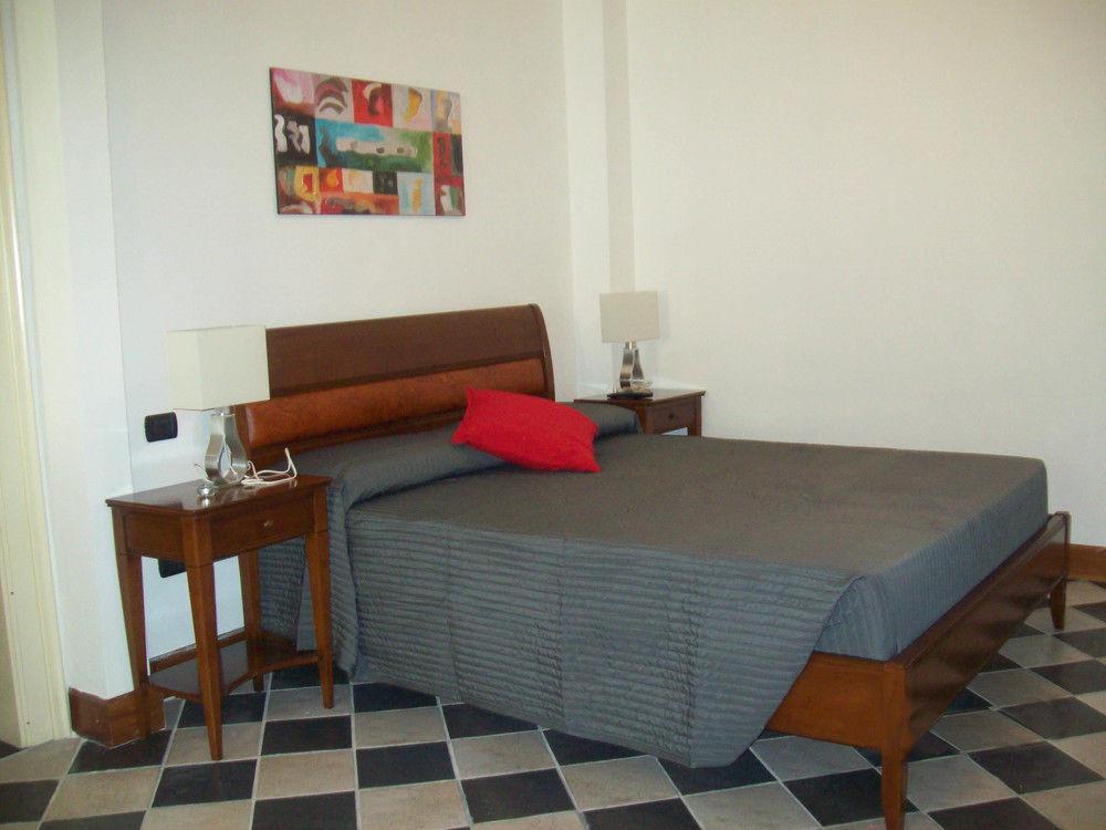 Roma Resort Termini Ngoại thất bức ảnh